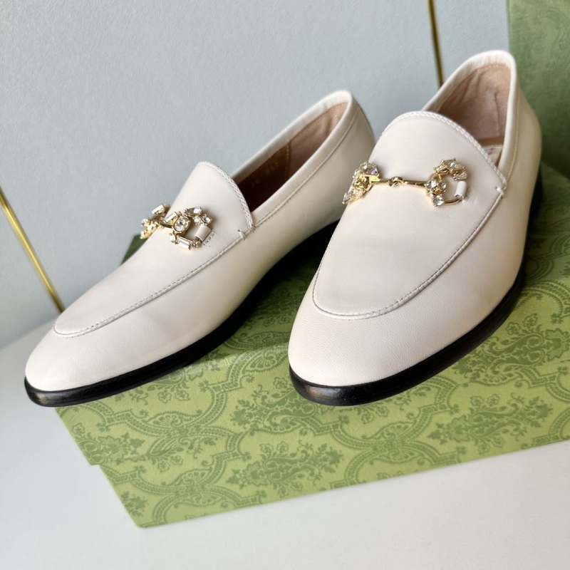 Gucci Flat Shoes